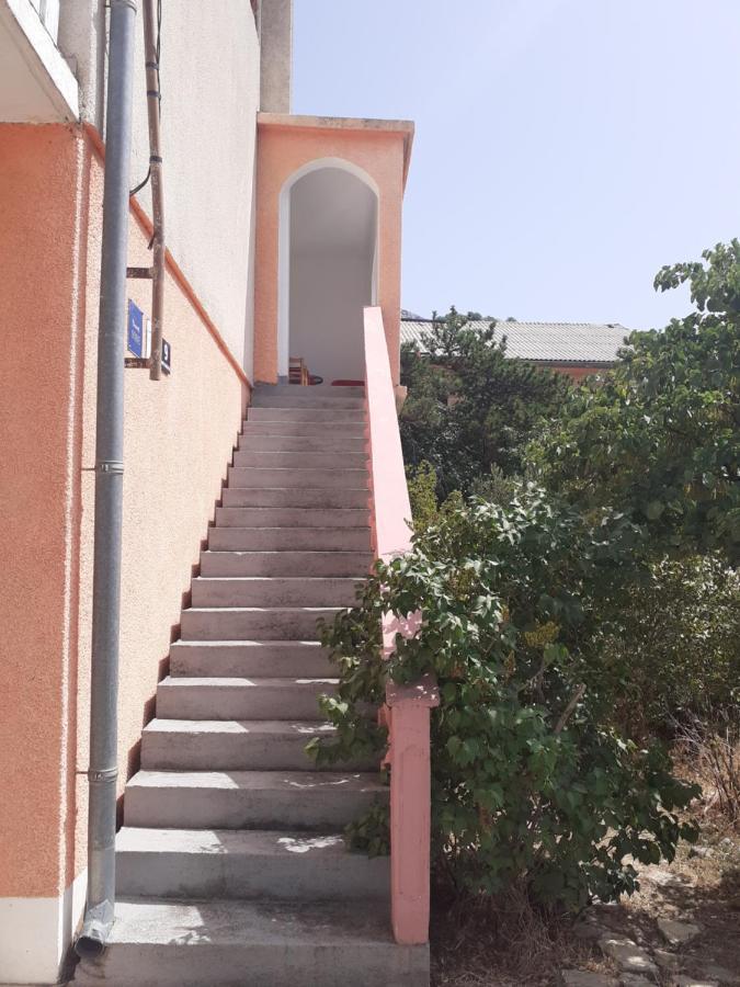 Apartments Mara Bela Karlobag Εξωτερικό φωτογραφία