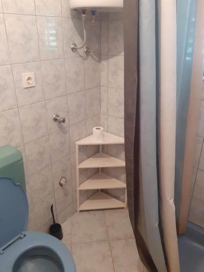 Apartments Mara Bela Karlobag Εξωτερικό φωτογραφία