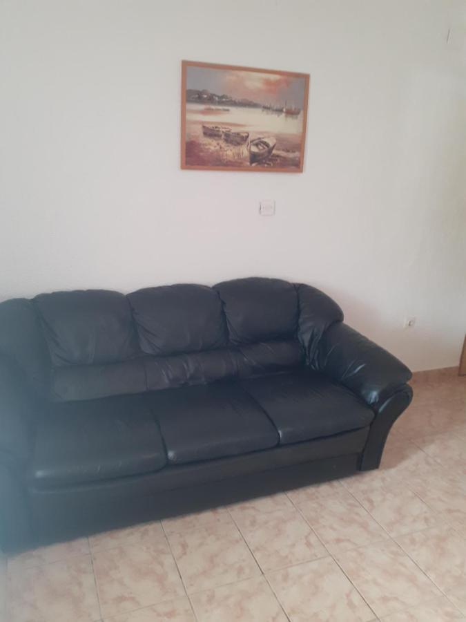 Apartments Mara Bela Karlobag Εξωτερικό φωτογραφία