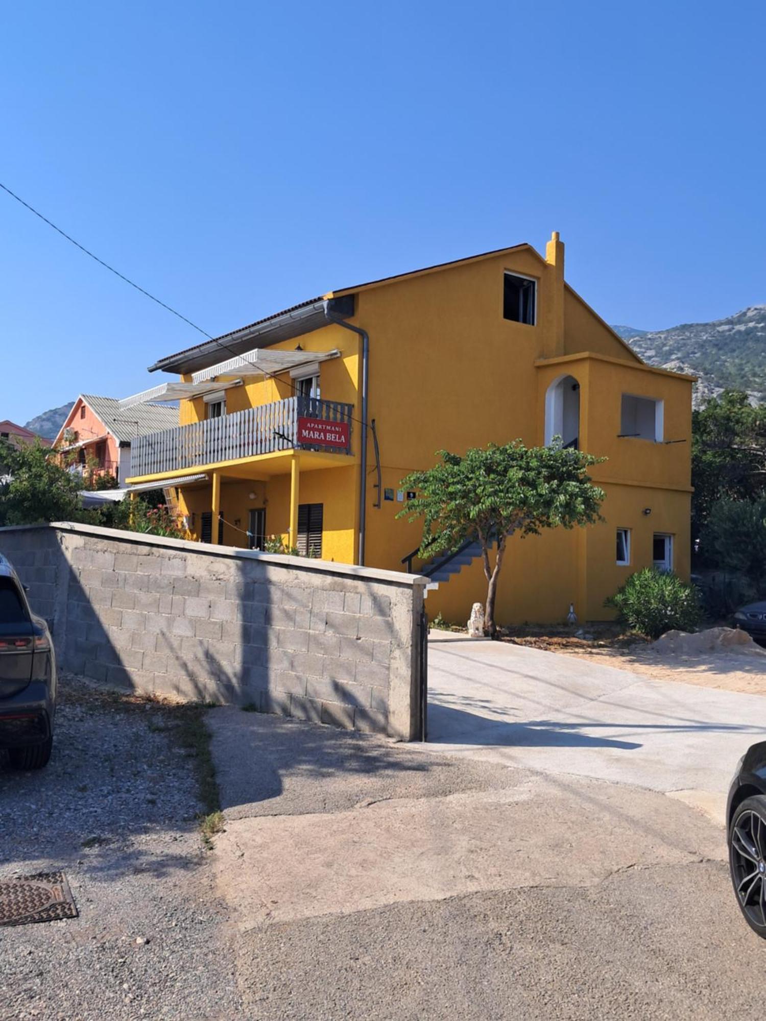 Apartments Mara Bela Karlobag Εξωτερικό φωτογραφία