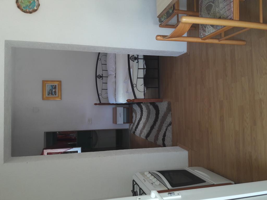 Apartments Mara Bela Karlobag Εξωτερικό φωτογραφία
