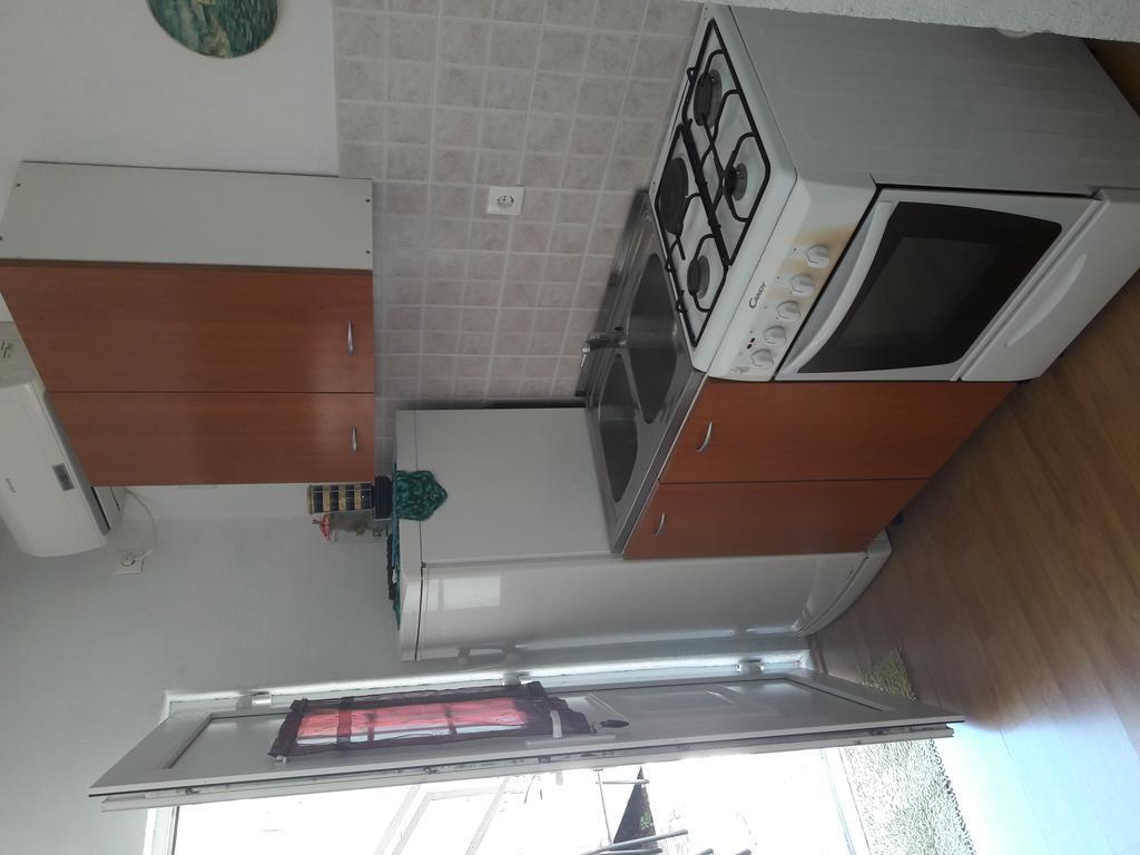 Apartments Mara Bela Karlobag Εξωτερικό φωτογραφία